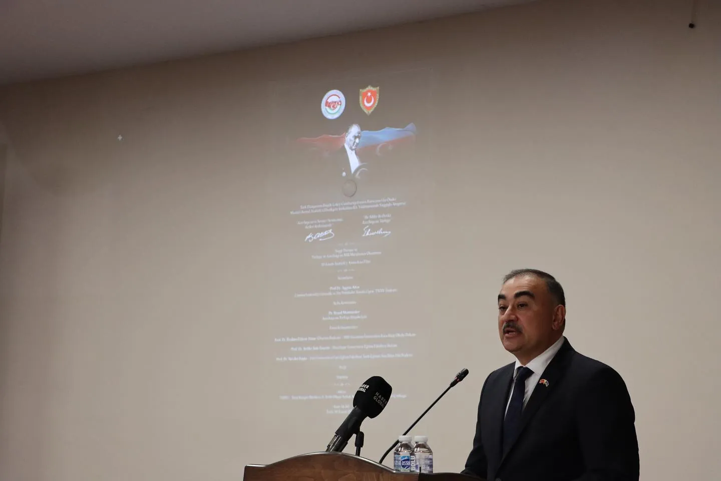 TADİV Milli Savunma Üniversitesi Ortaklığı İle Türk Dünyasının Büyük Lideri Cumhuriyetimizin Kurucusu Ulu Önder Mustafa Kemal Atatürk Ebediyete İntikalının 85. Yıl Dönümünde Saygı İle Anıldı