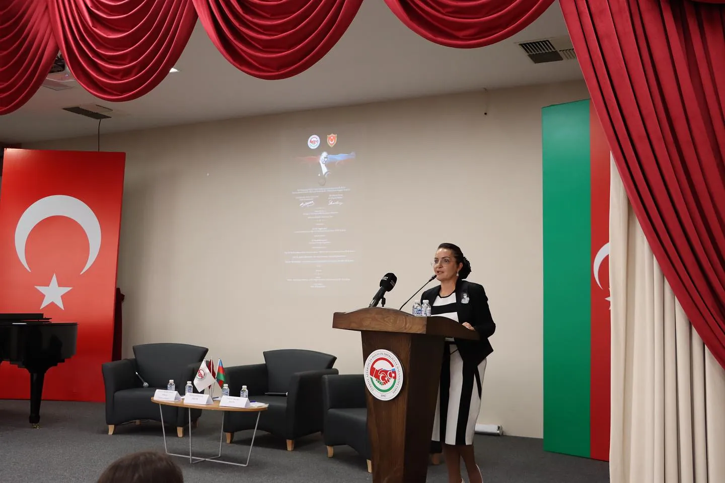 TADİV Milli Savunma Üniversitesi Ortaklığı İle Türk Dünyasının Büyük Lideri Cumhuriyetimizin Kurucusu Ulu Önder Mustafa Kemal Atatürk Ebediyete İntikalının 85. Yıl Dönümünde Saygı İle Anıldı