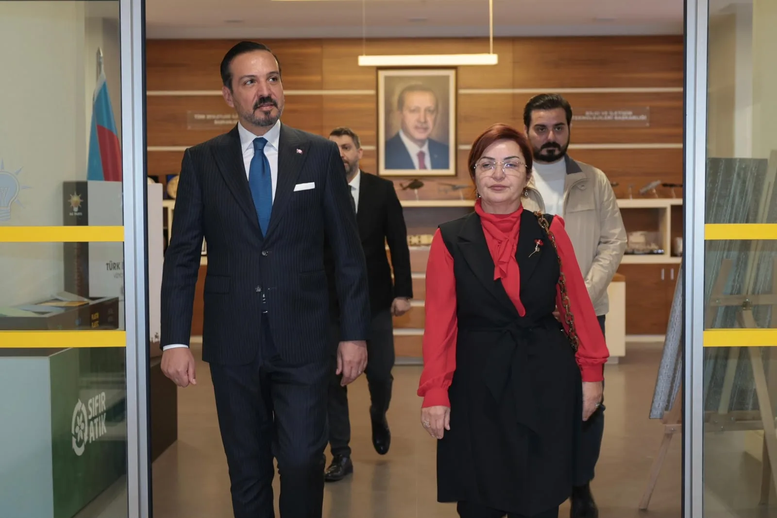 TADİV Başkanı Prof. Dr. Aygün Attar’dan Prof. Dr. Kürşad Zorlu’ya ziyaret